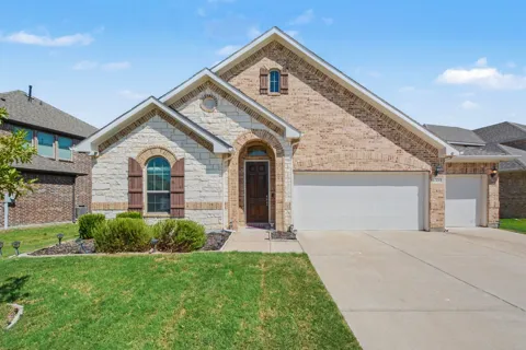 1509 Ravenswood Lane
