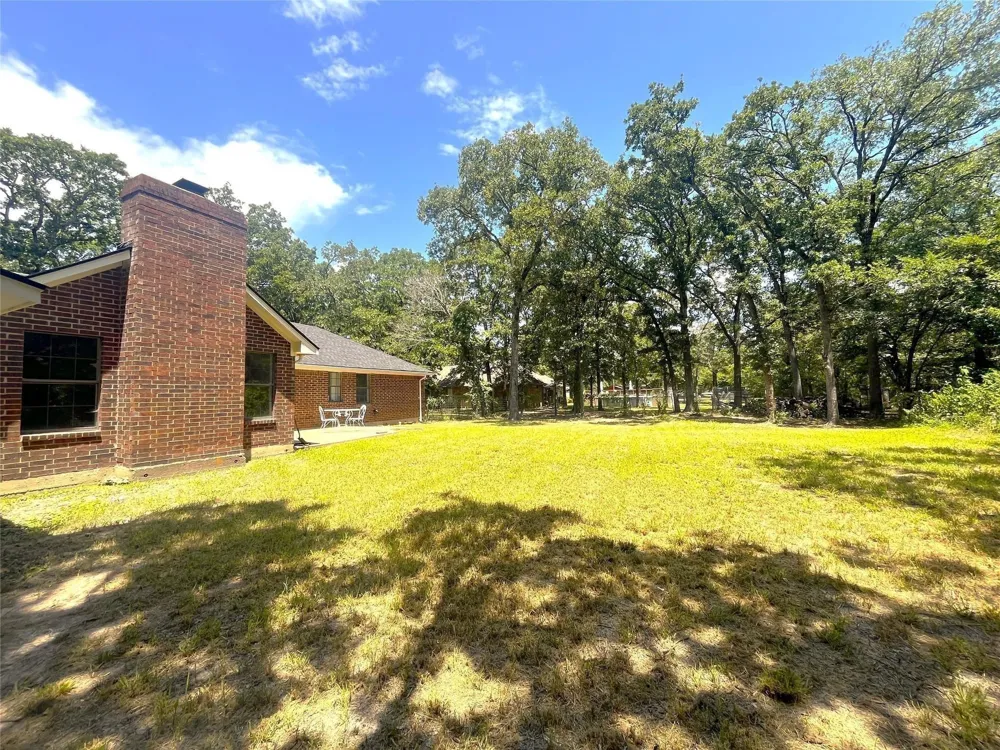 9644 Deer Park Quinlan, TX 75474