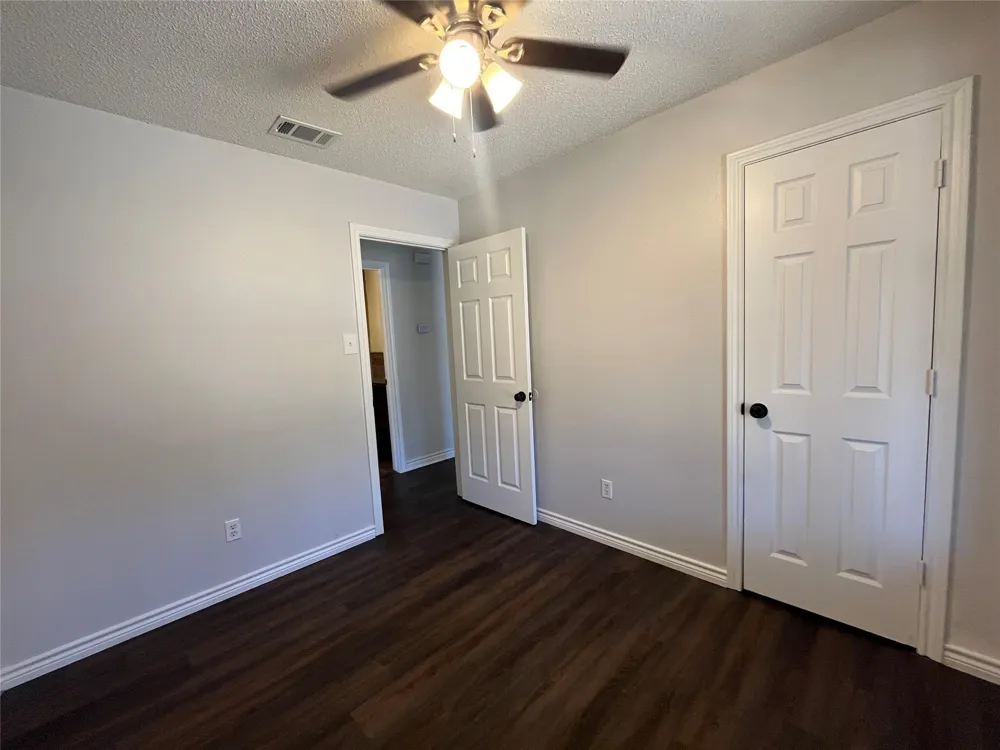 9644 Deer Park Quinlan, TX 75474