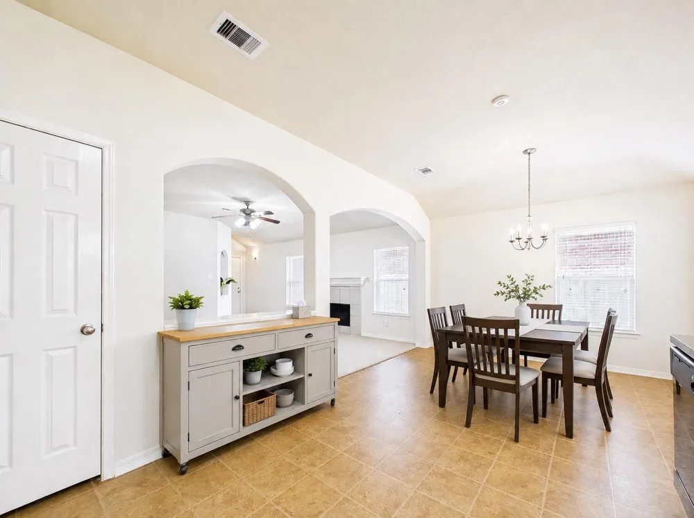 806 Rocky Rose Court La Marque, TX 77568