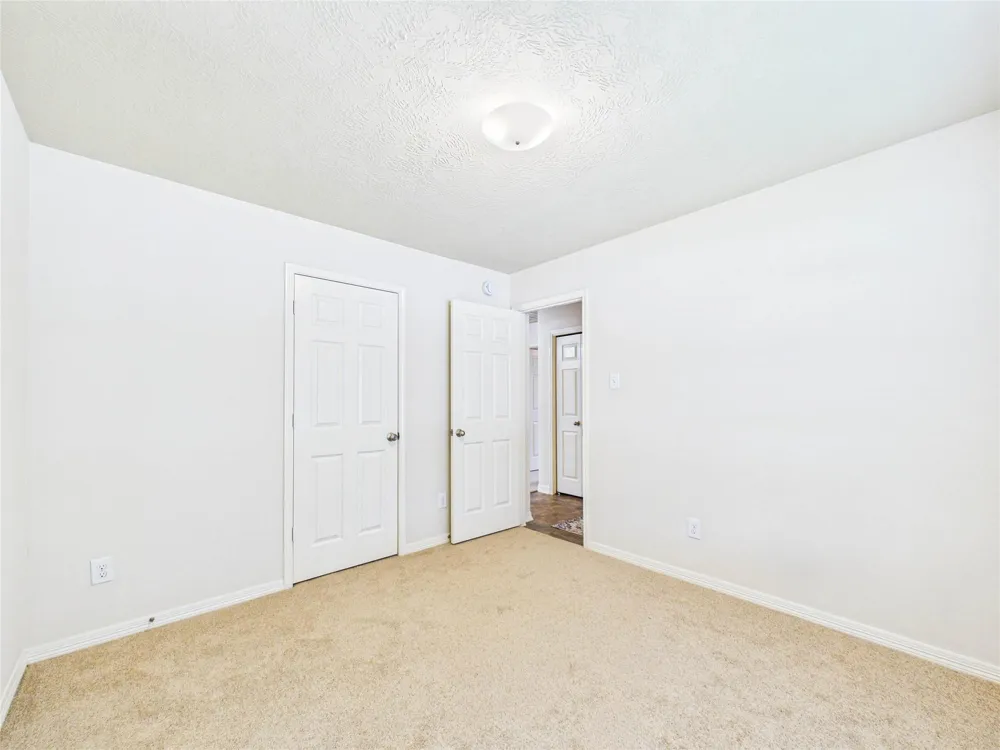806 Rocky Rose Court La Marque, TX 77568