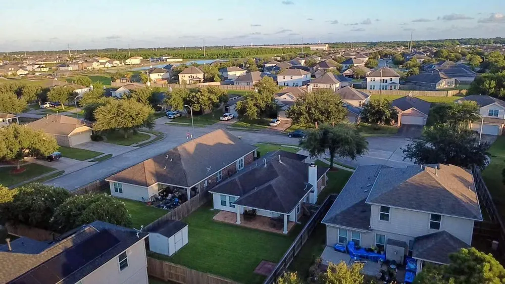 806 Rocky Rose Court La Marque, TX 77568