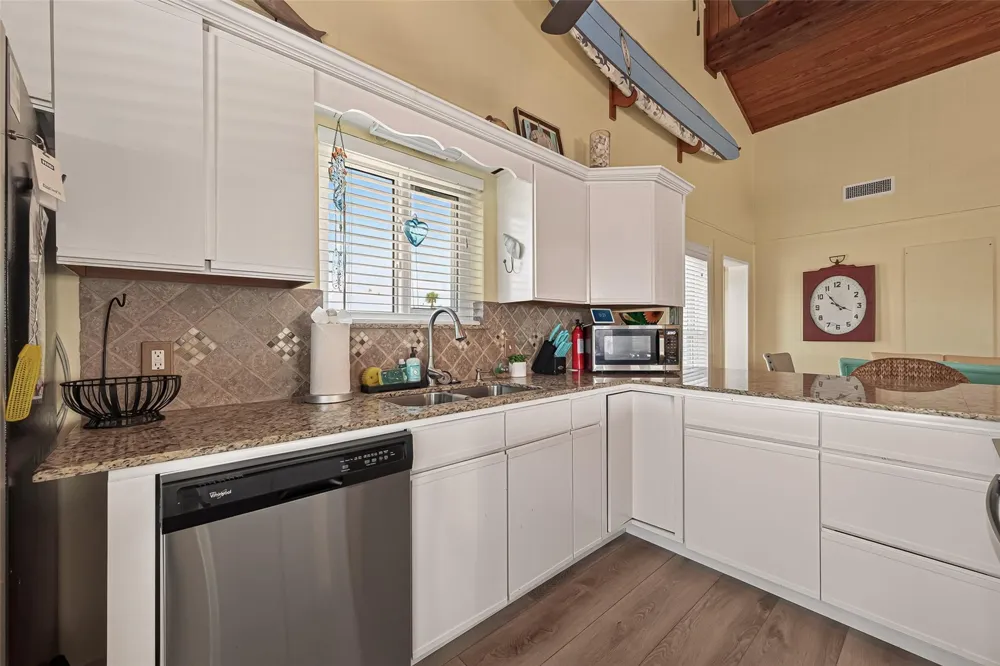 21818 Matagorda Drive Galveston, TX 77554