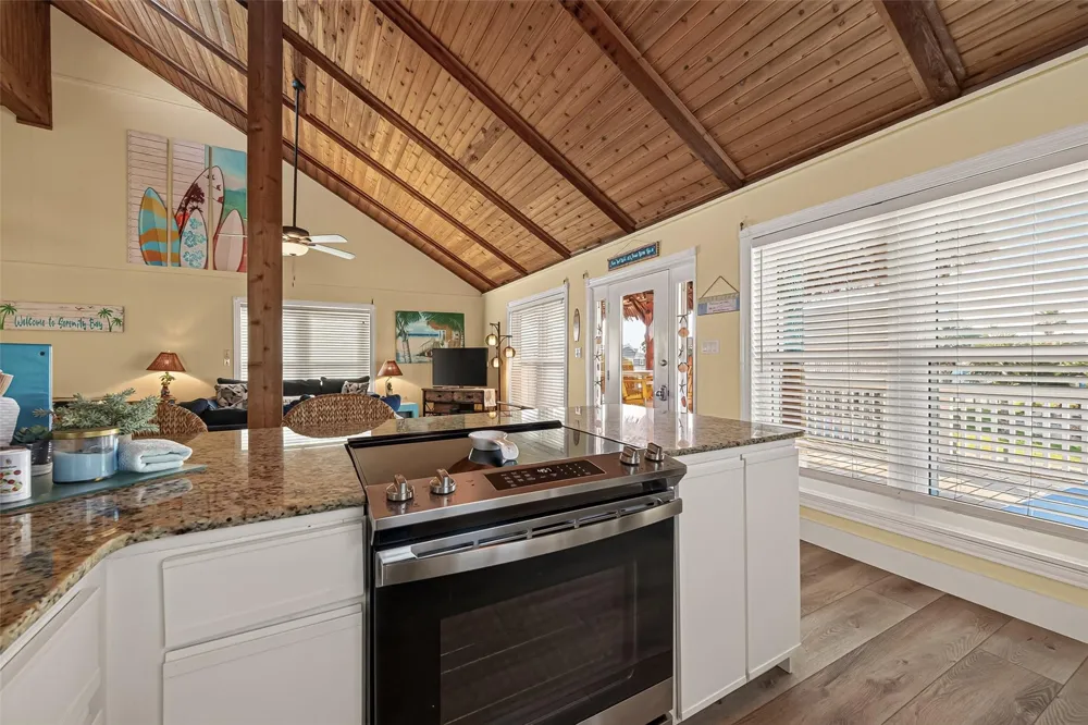 21818 Matagorda Drive Galveston, TX 77554