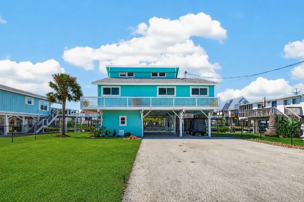 21818 Matagorda Drive Galveston, TX 77554