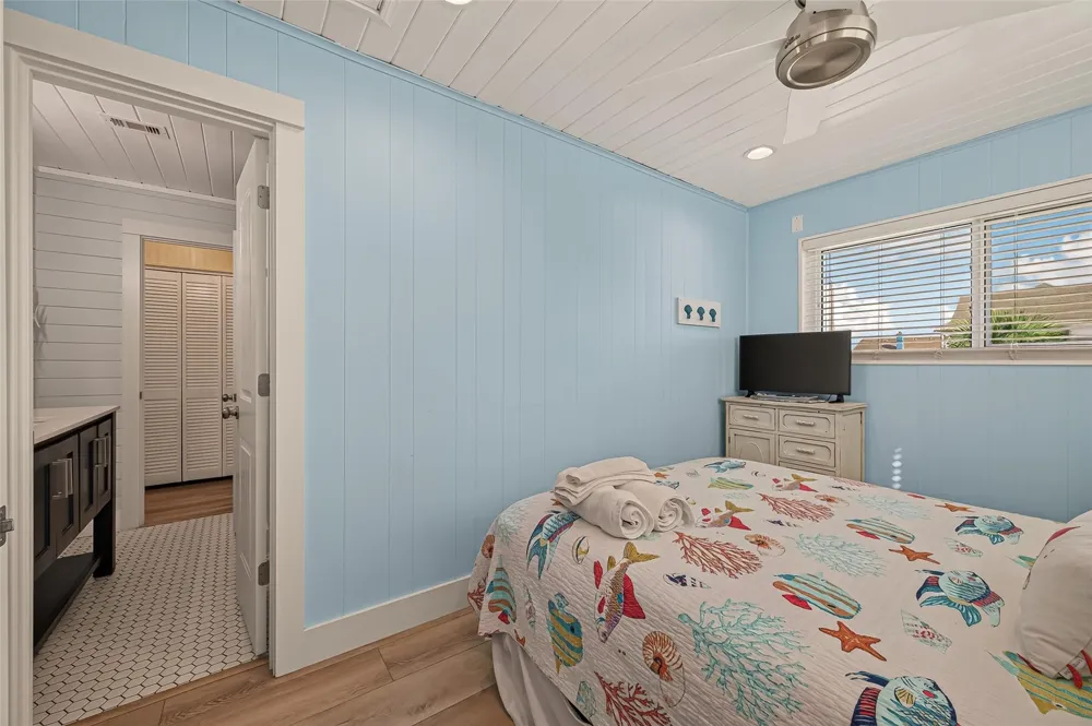 21818 Matagorda Drive Galveston, TX 77554