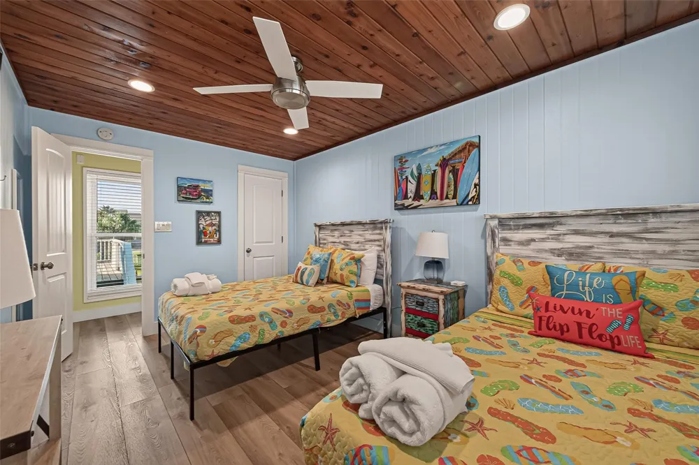 21818 Matagorda Drive Galveston, TX 77554