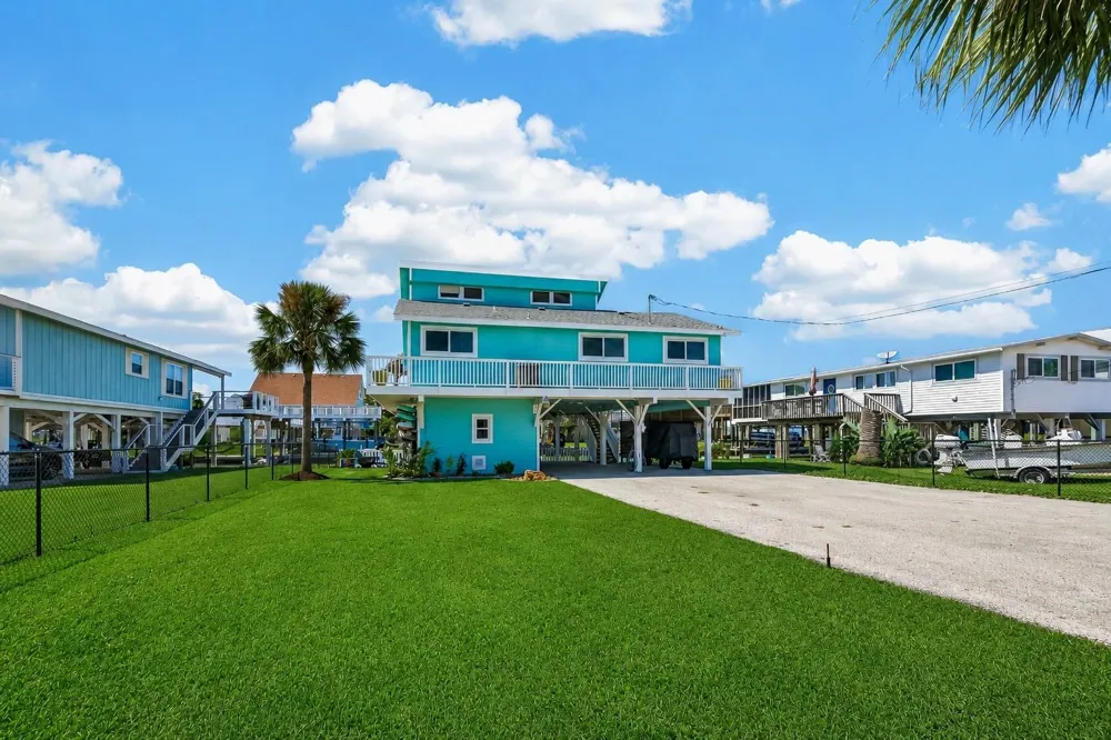 21818 Matagorda Drive Galveston, TX 77554
