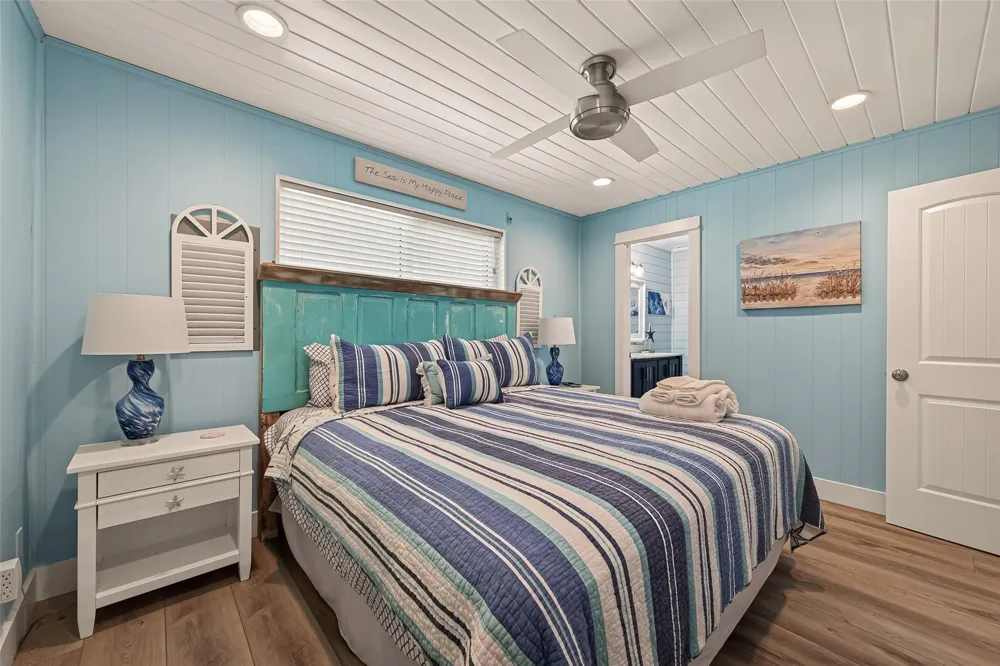 21818 Matagorda Drive Galveston, TX 77554