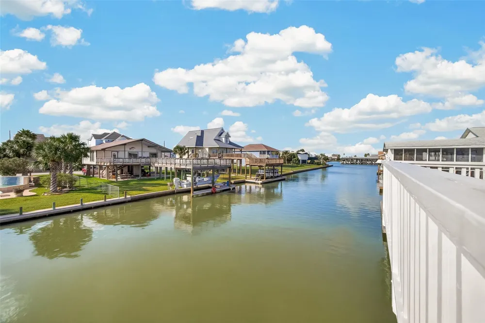 21818 Matagorda Drive Galveston, TX 77554