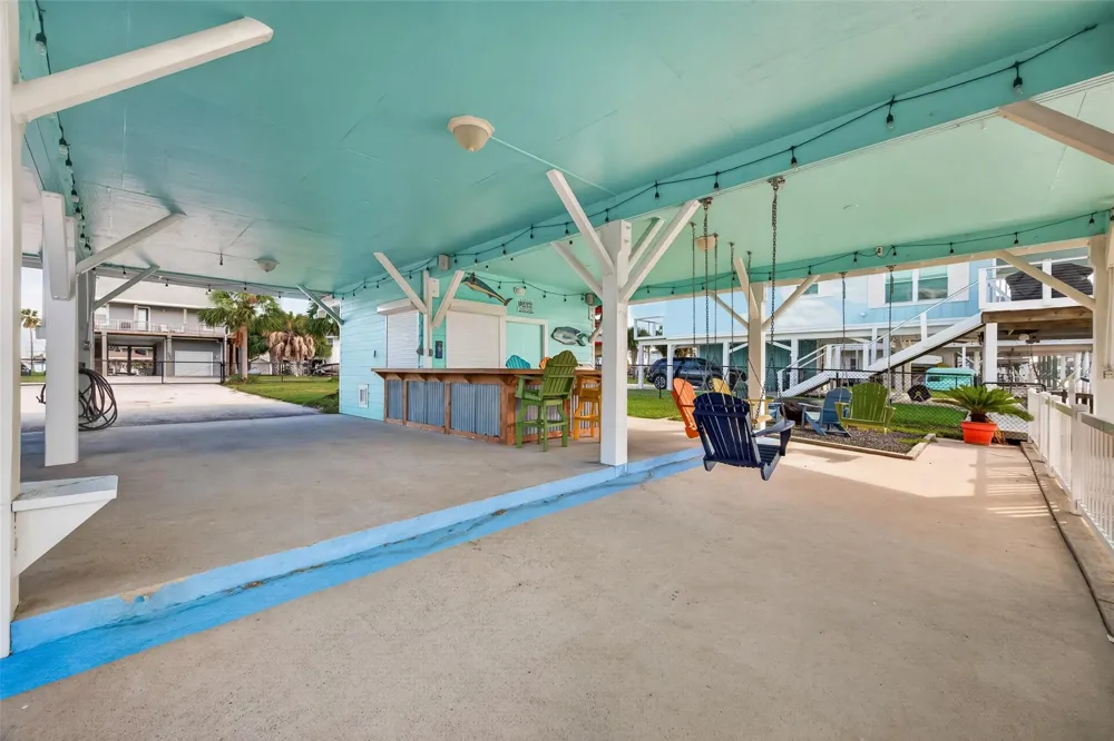 21818 Matagorda Drive Galveston, TX 77554