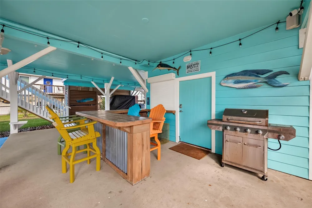 21818 Matagorda Drive Galveston, TX 77554