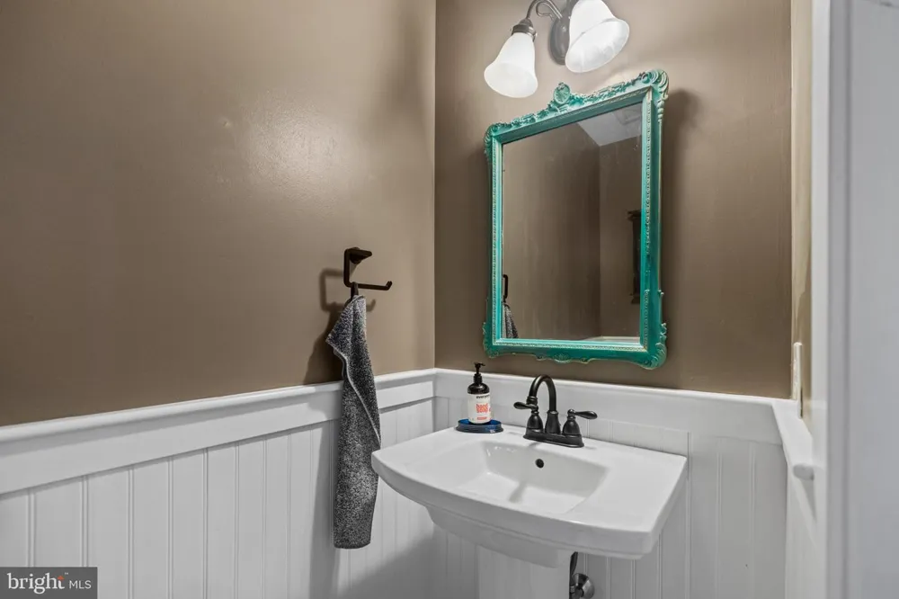 1051 SQUARE DRIVE #3 Phoenixville, PA 19460
