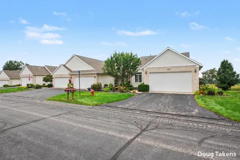 8215 Stoney Lane SW