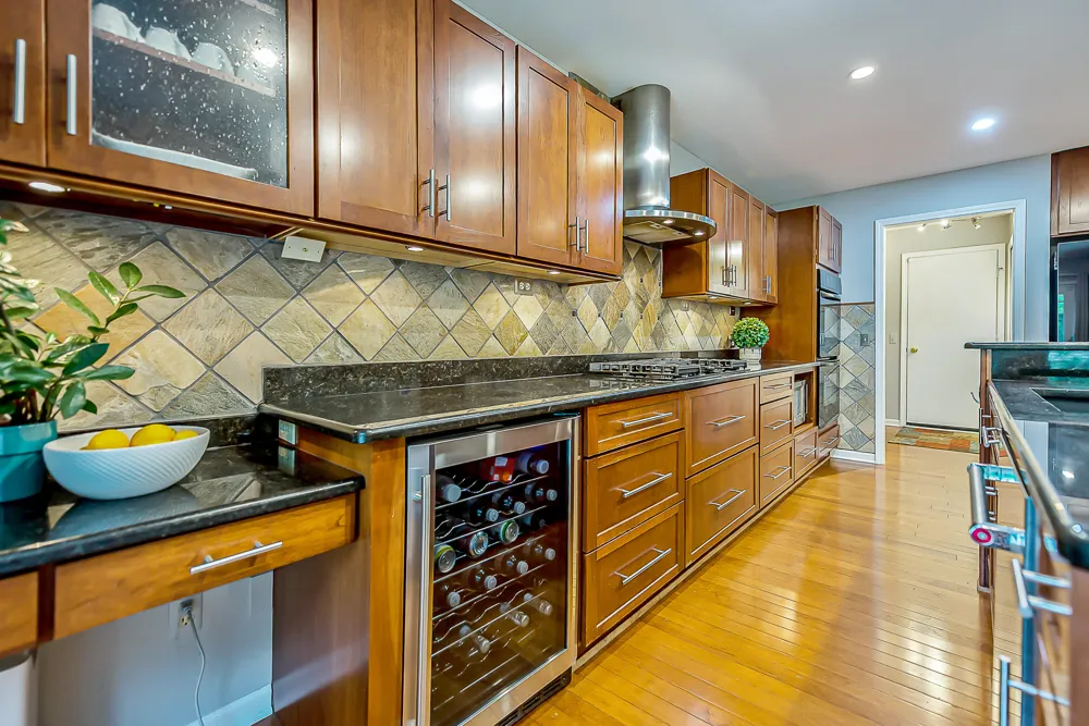 239 Saint Lawrence Boulevard Northville, MI 48168