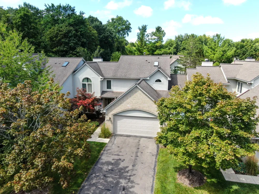 239 Saint Lawrence Boulevard Northville, MI 48168