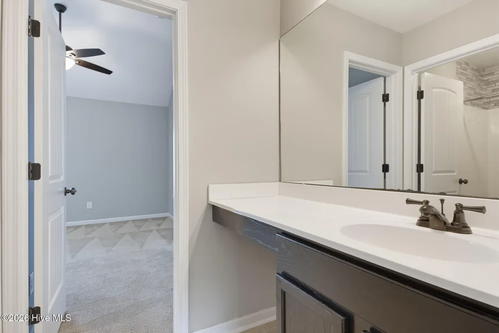 304 SW Plantation Drive Maple Hill, NC 28454