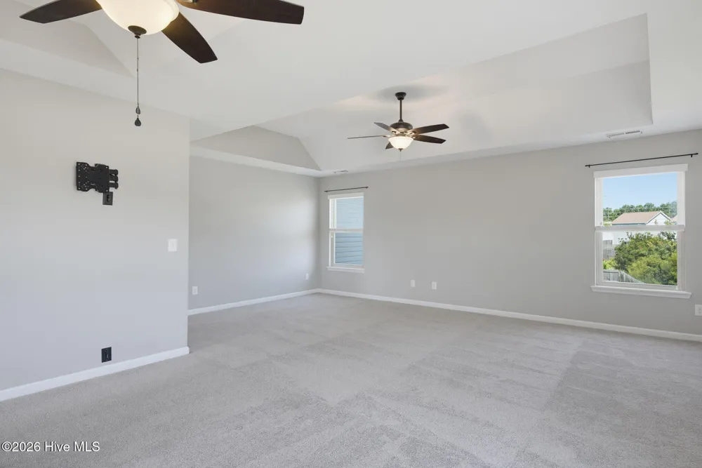 304 SW Plantation Drive Maple Hill, NC 28454