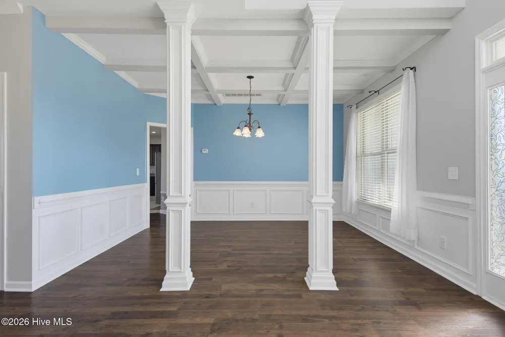 304 SW Plantation Drive Maple Hill, NC 28454