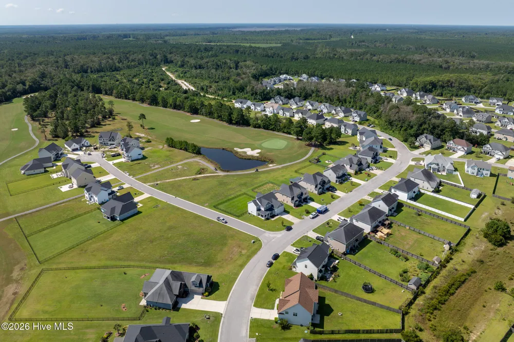304 SW Plantation Drive Maple Hill, NC 28454