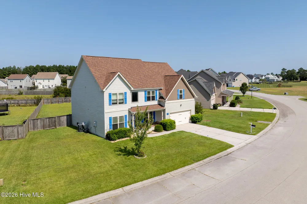 304 SW Plantation Drive Maple Hill, NC 28454