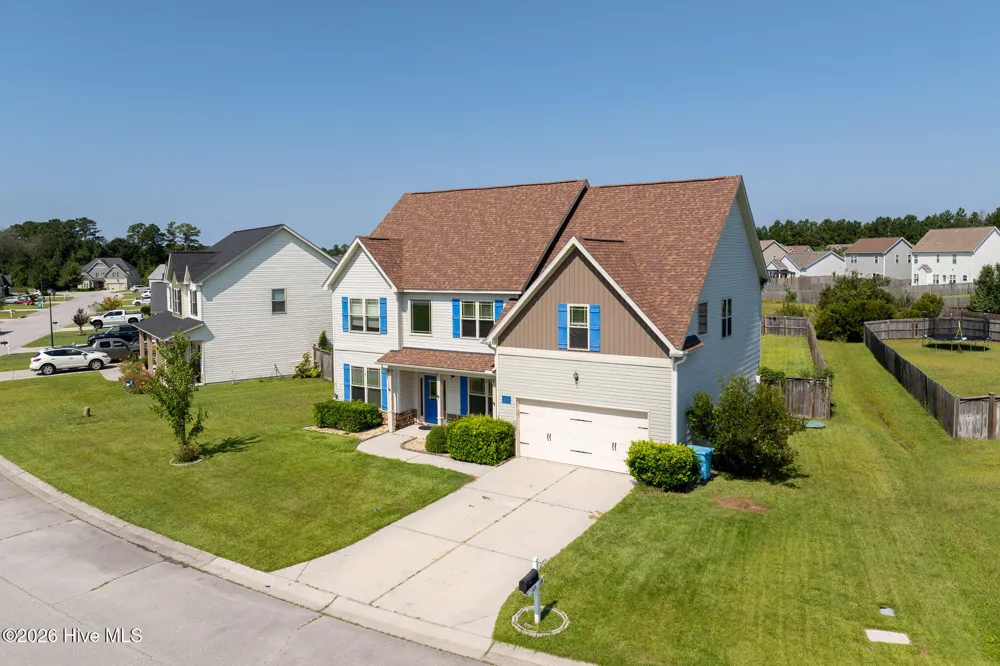 304 SW Plantation Drive Maple Hill, NC 28454