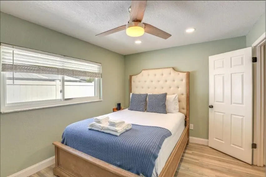 2806 8th Street Vero Beach, FL 32968