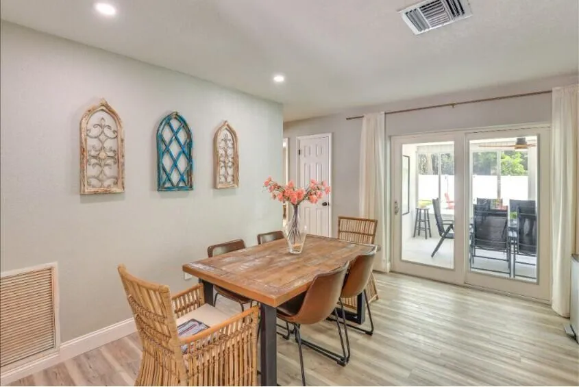2806 8th Street Vero Beach, FL 32968