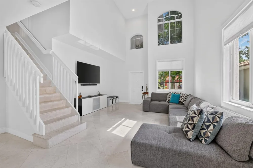 5040 Heron Place Coconut Creek, FL 33073