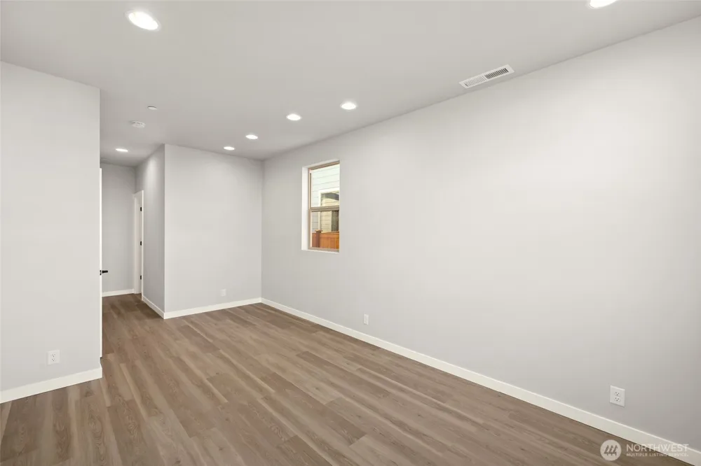 13925 178th Street E #56 Puyallup, WA 98374