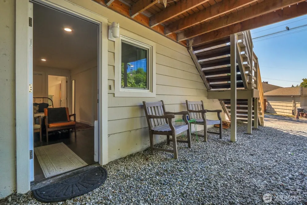5625 SW Teig Place Seattle, WA 98116
