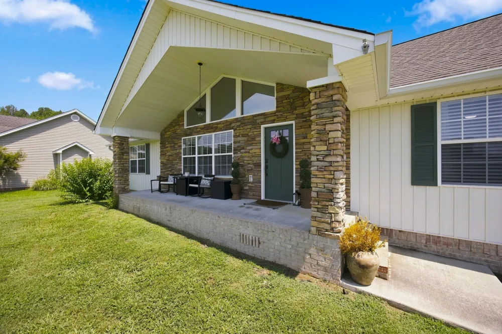 410 Thoroughbred Dr NW Cleveland, TN 37312