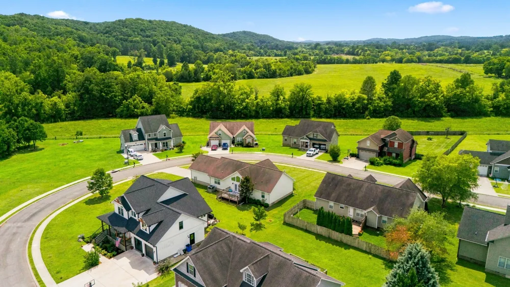 410 Thoroughbred Dr NW Cleveland, TN 37312
