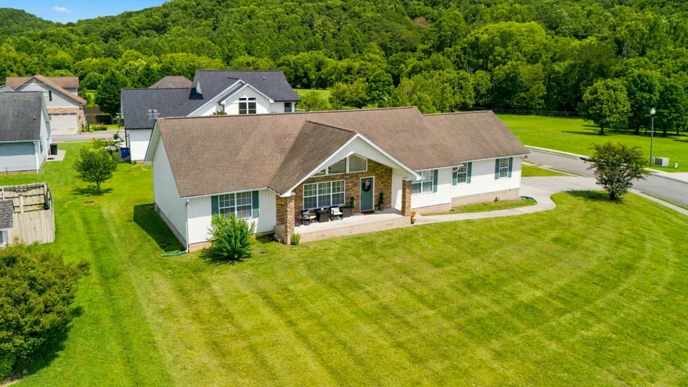 410 Thoroughbred Dr NW Cleveland, TN 37312