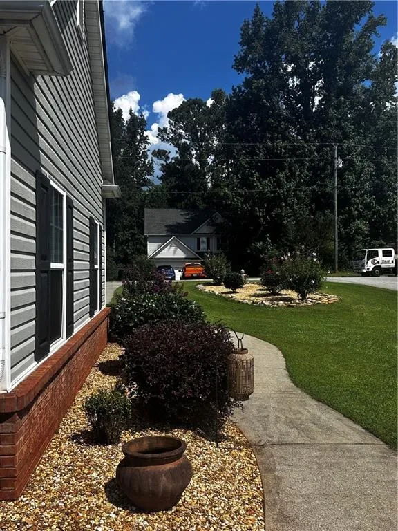205 Stagecoach Pass Temple, GA 30179
