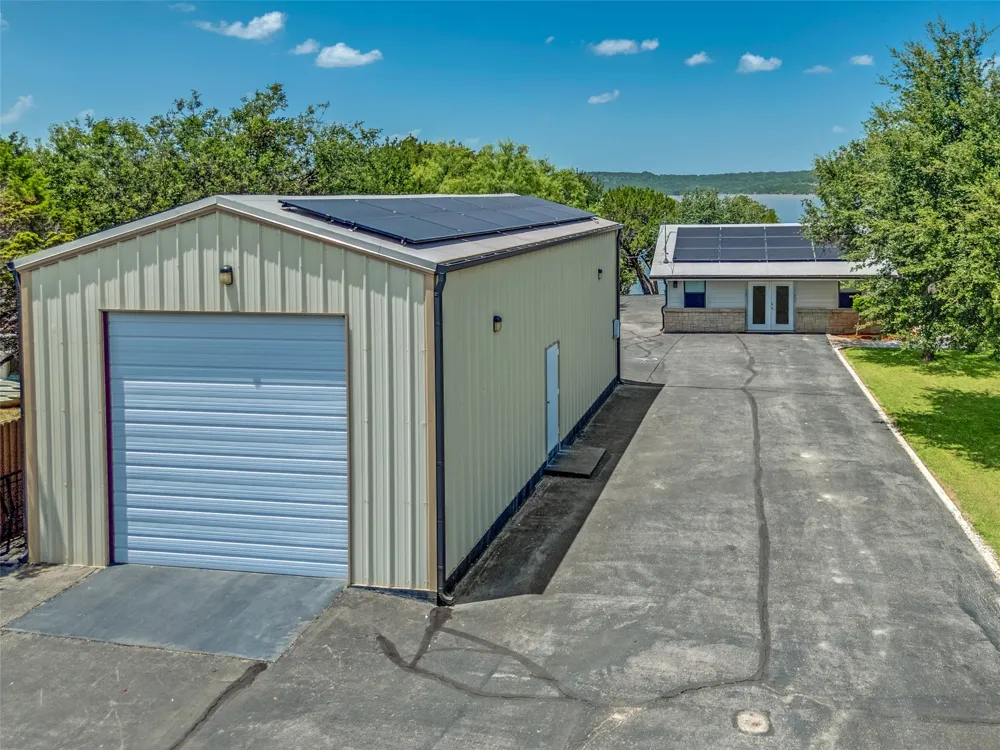 119 Casey Lane Graford, TX 76449