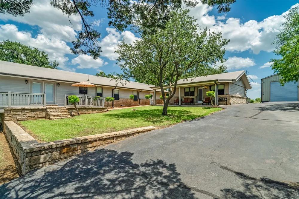 119 Casey Lane Graford, TX 76449