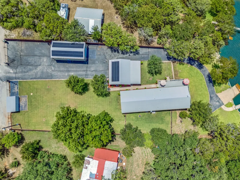 119 Casey Lane Graford, TX 76449