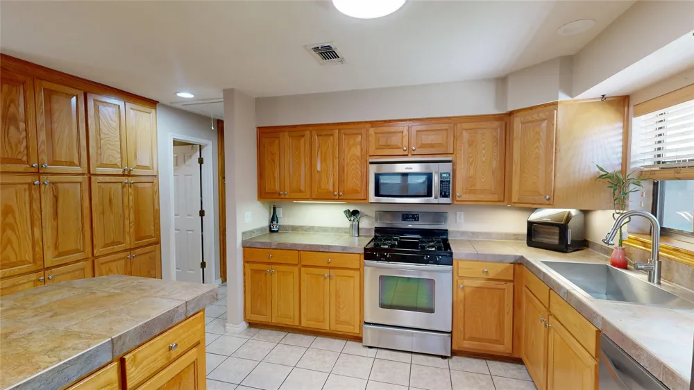 119 Casey Lane Graford, TX 76449