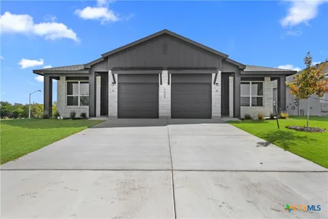 3800 Sugar Hackberry Trail