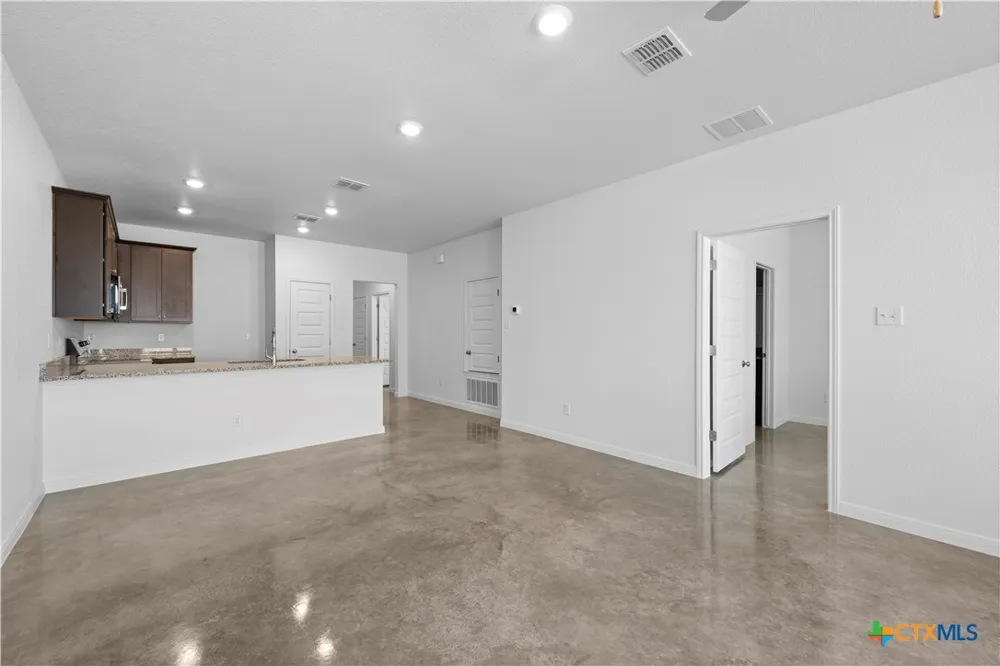 3800 Sugar Hackberry Trail Killeen, TX 76542