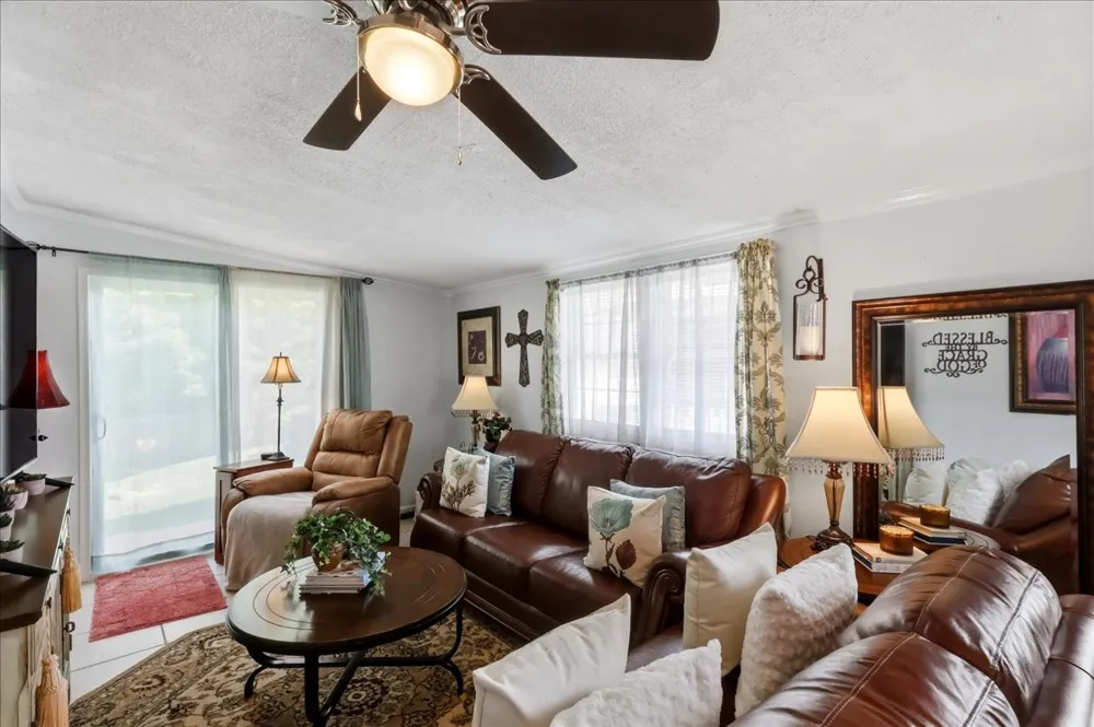 8175 Cedar Grove Rd Cross Plains, TN 37049