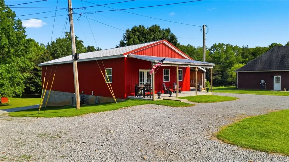 8175 Cedar Grove Rd Cross Plains, TN 37049