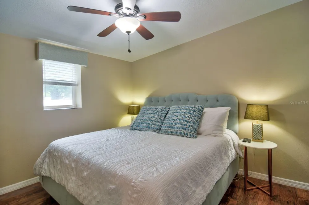 318 34TH STREET W Bradenton, FL 34205