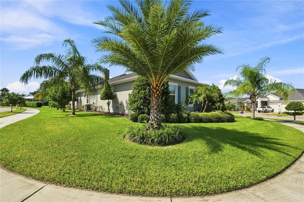2811 SIENNA VIEW TERRACE COURT New Smyrna Beach, FL 32168
