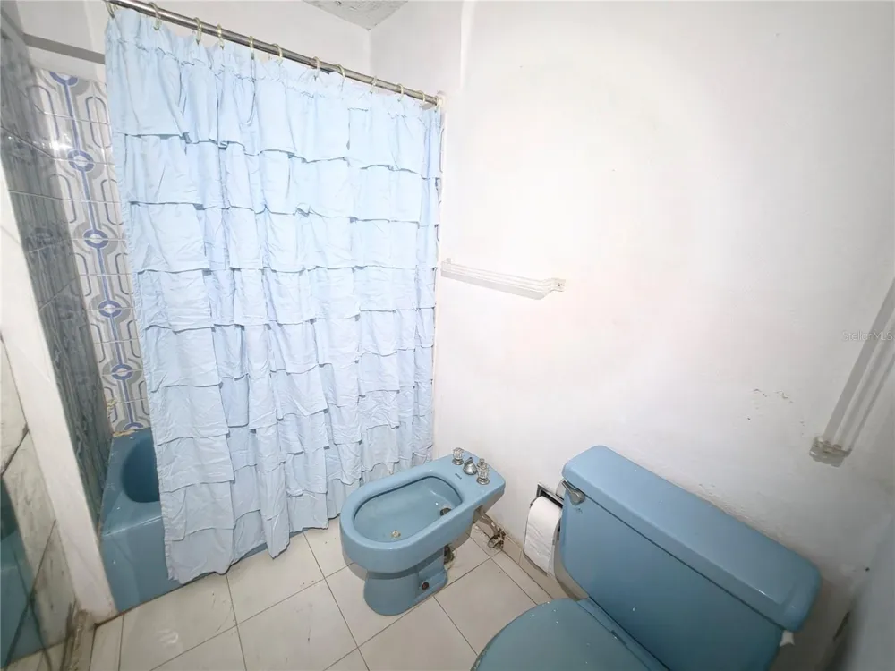 650 SERGIO CUEVAS BUSTAMANTE #1111 San Juan, PR 00918