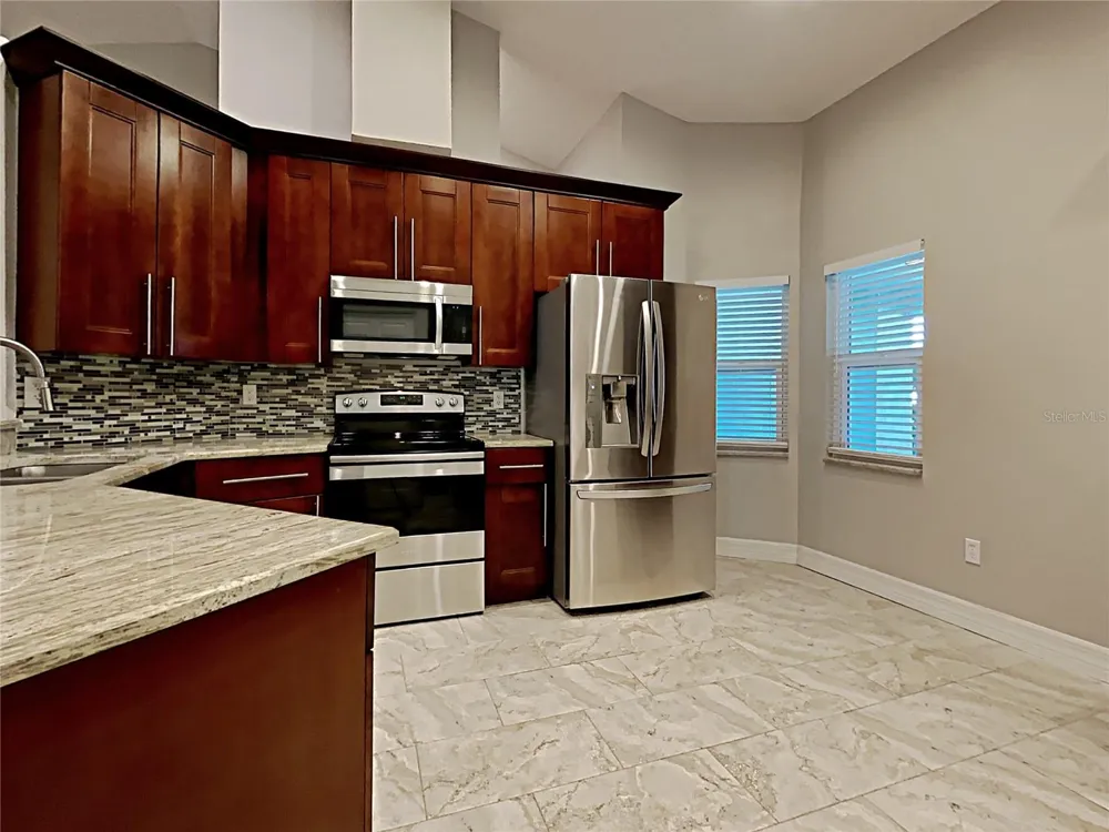 1237 BARMERE LANE Brandon, FL 33511