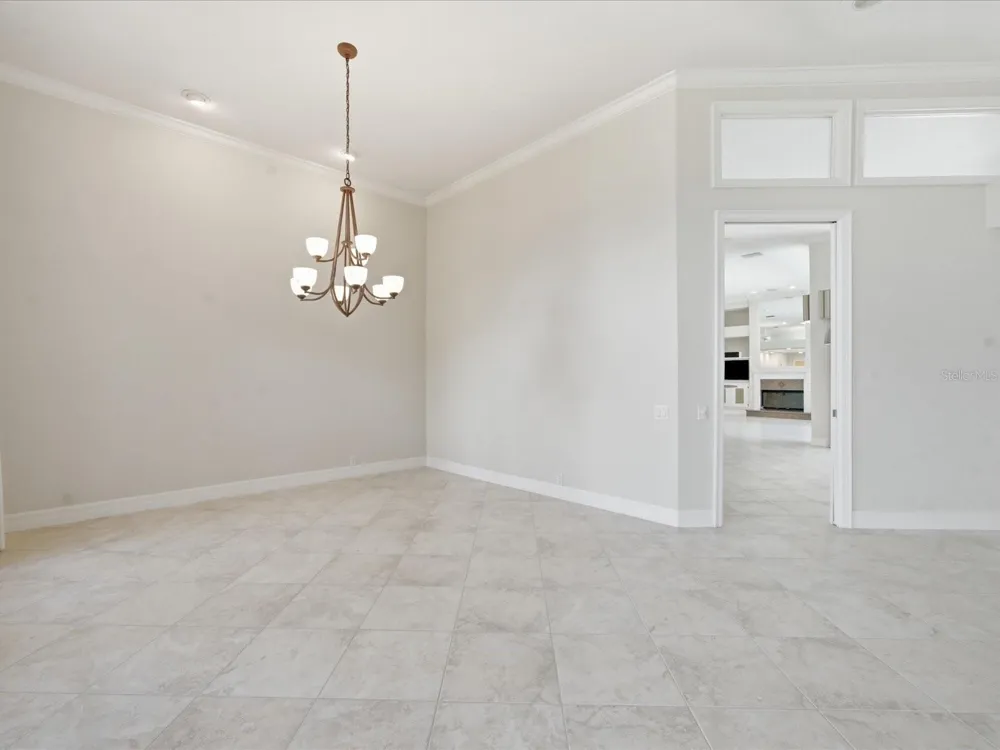9802 MAKO COURT Tampa, FL 33615