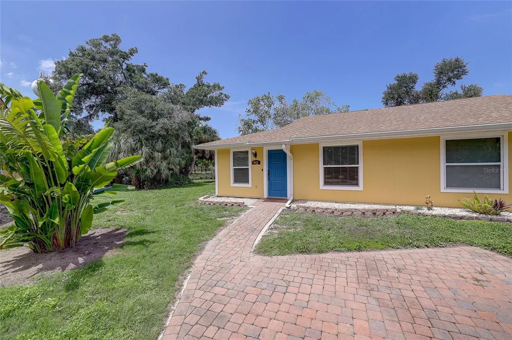 4625 SUMMERWIND DRIVE #13 Sarasota, FL 34234