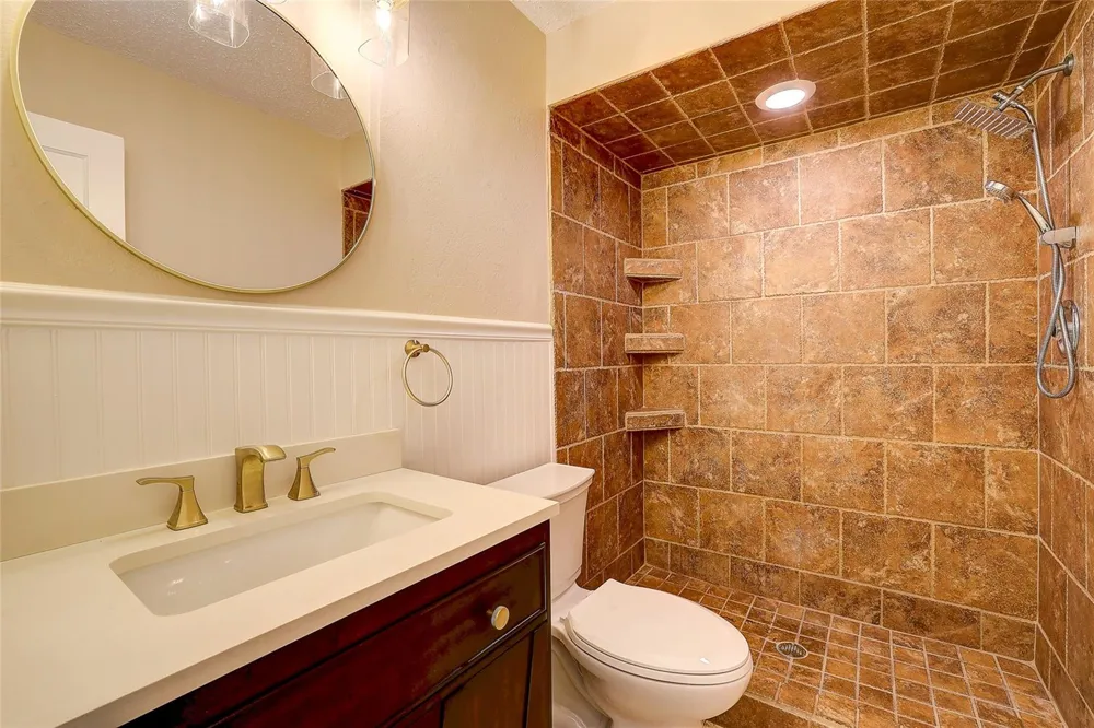 4625 SUMMERWIND DRIVE #13 Sarasota, FL 34234